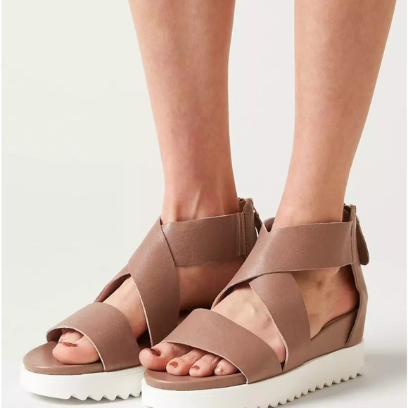 Steve Madden Kaley Sandal - Picture 1 of 6